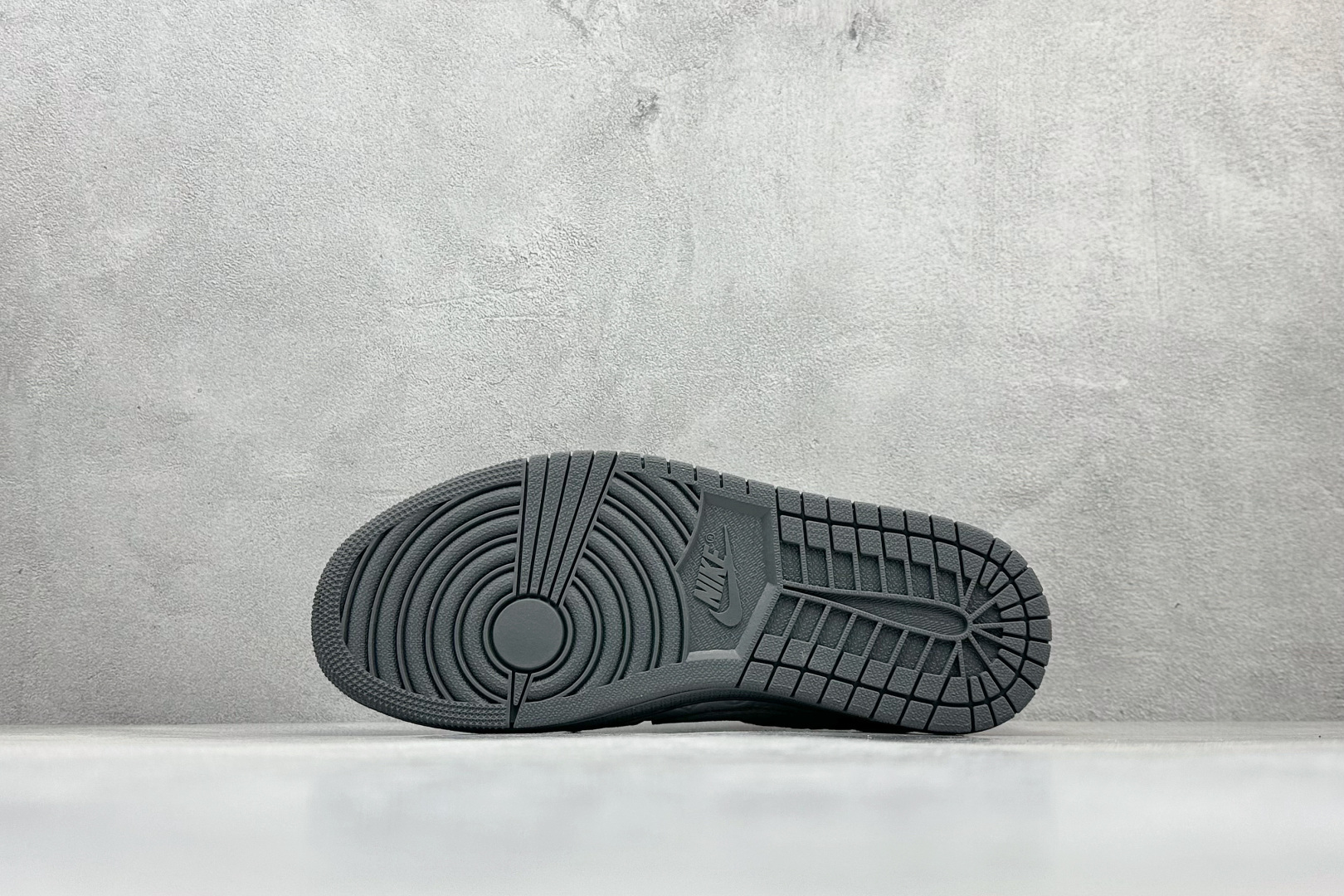 280 XC版Travis Scott x Fragment Design x Air Jordan 1 Low SP AJ1 乔1联名 灰猪八压花 低帮文化休闲板鞋 DZ5899-040