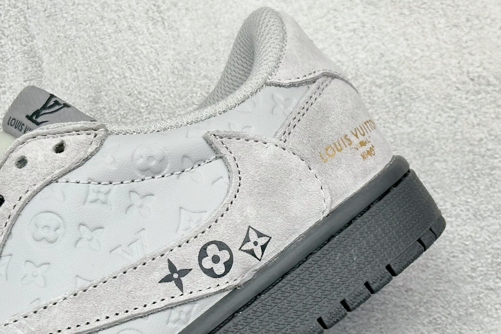 280 XC版Travis Scott x Fragment Design x Air Jordan 1 Low SP AJ1 乔1联名 灰猪八压花 低帮文化休闲板鞋 DZ5899-040