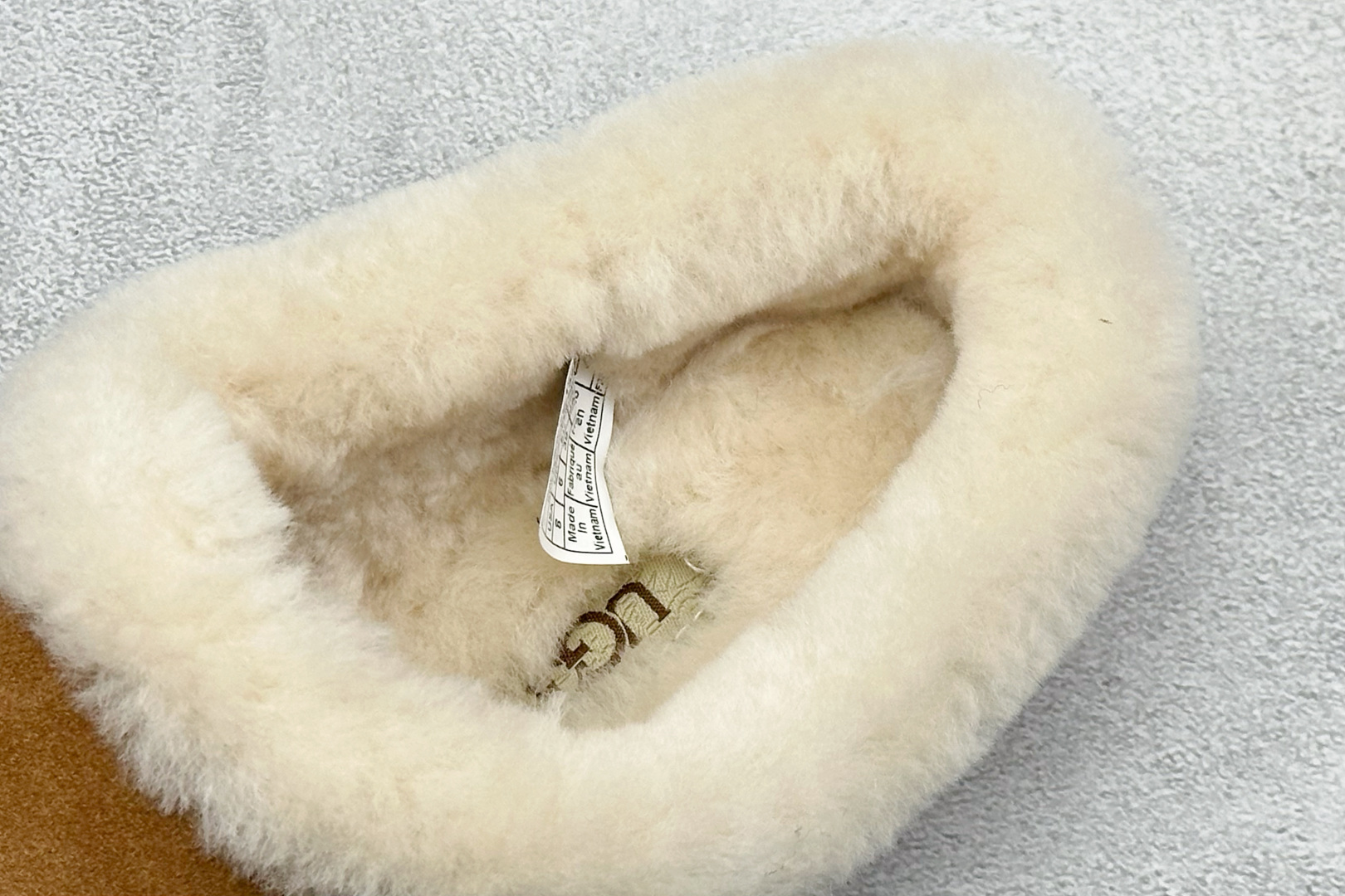 260 UGG 百搭单品 东莞纯原UGG 秋冬羊皮毛一脚蹬懒人鞋 1171391