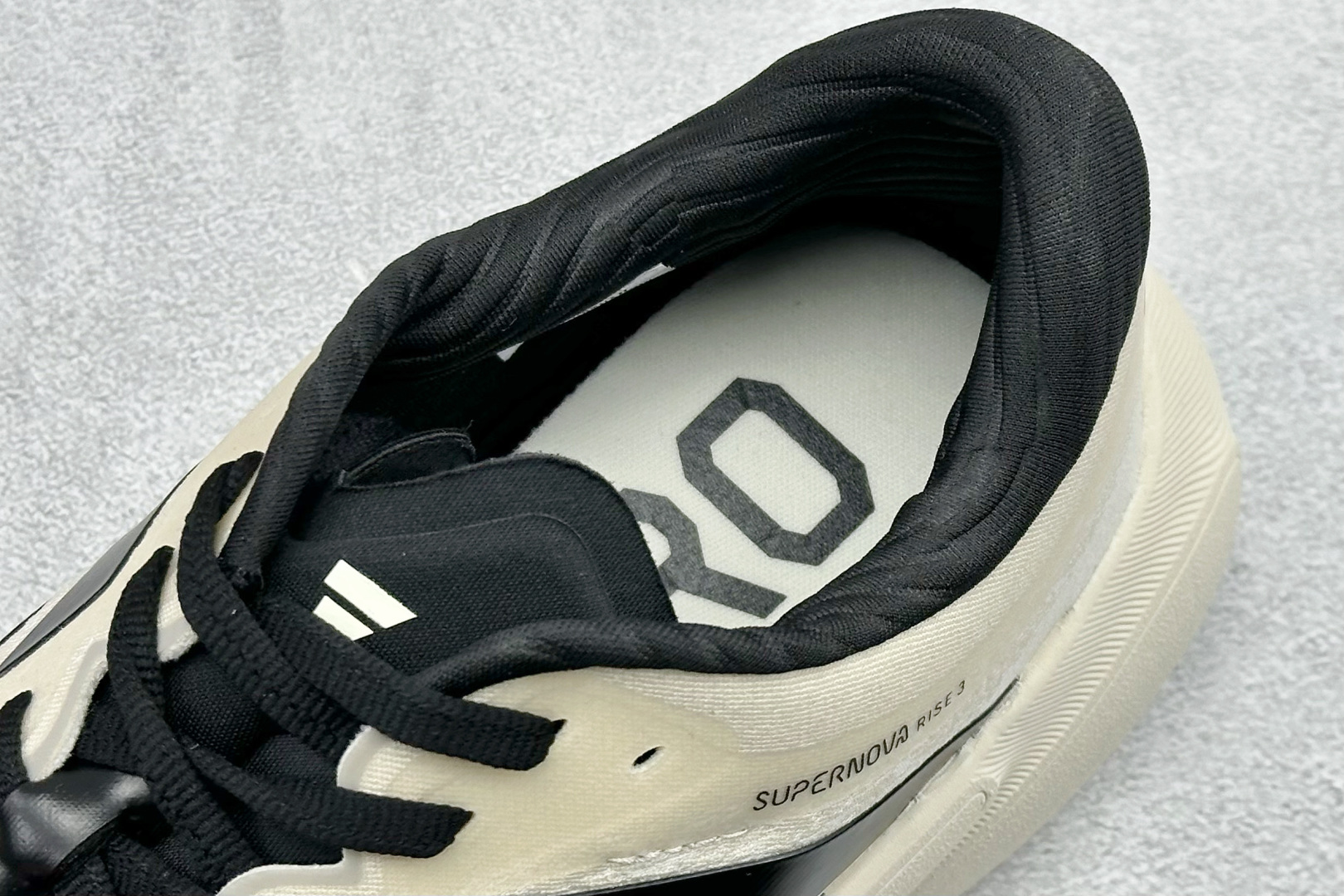 180 Adidas Adizero Adios Pro 4 阿迪达斯 耐磨减震专业跑步鞋 JR7175