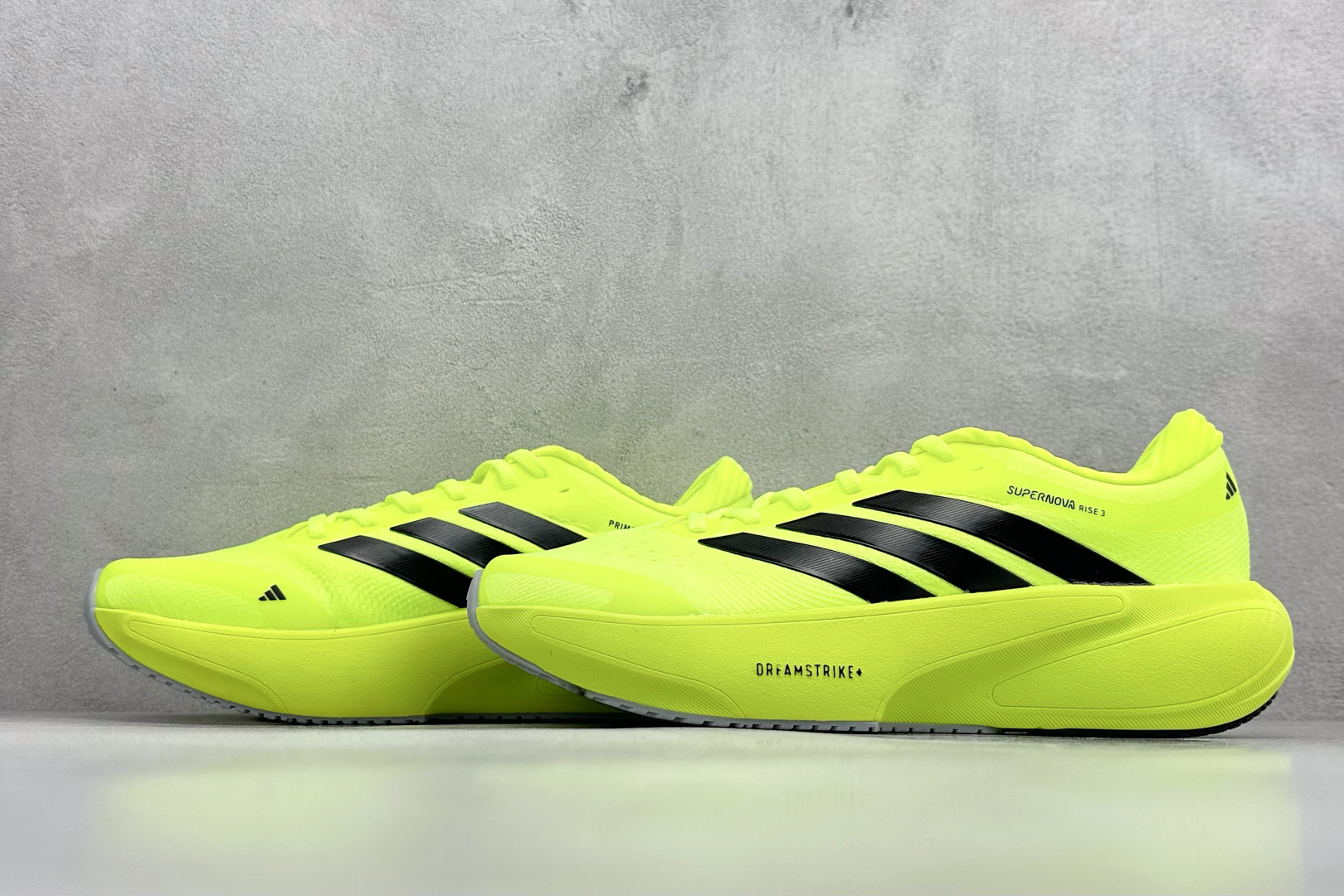 180 Adidas Adizero Adios Pro 4 阿迪达斯 耐磨减震专业跑步鞋 JR7371