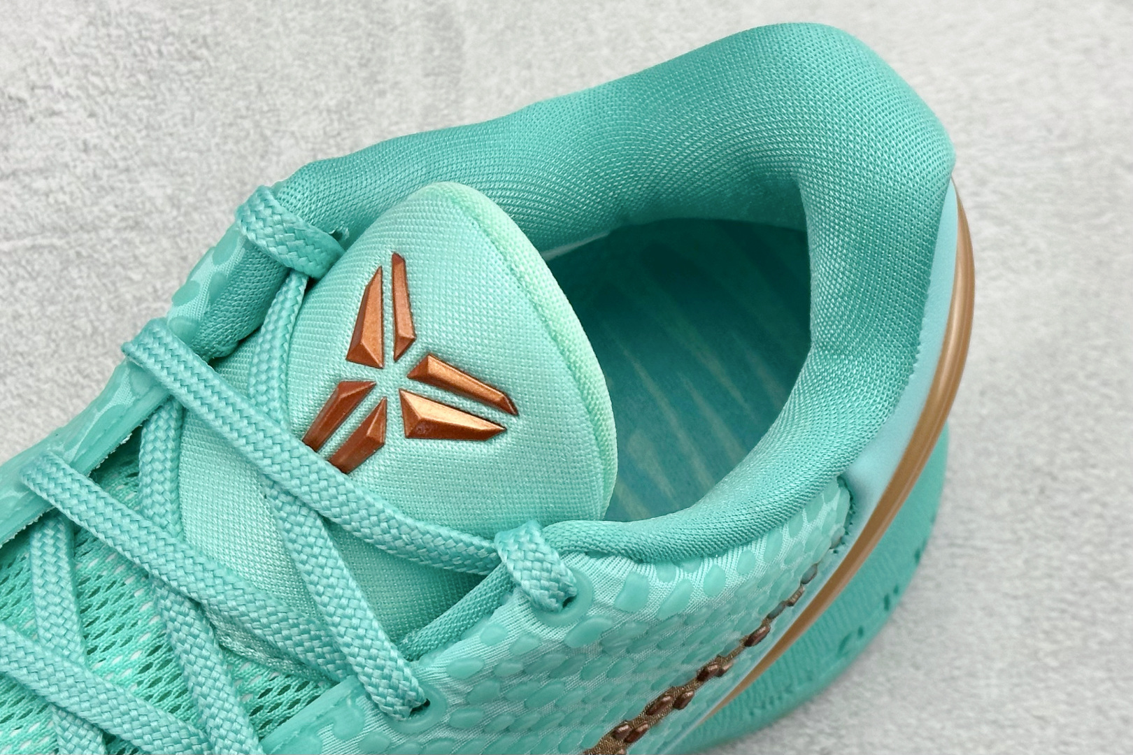 350 灭世Nike Kobe VI Protro 6 科比6代 男子实战篮球鞋 IQ5774-300