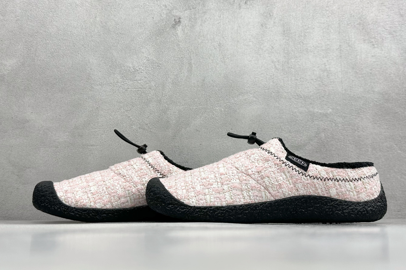 190 GX版KEEN Howser 3 Slide 小羊蹄 保暖舒适 户外休闲 防滑耐磨 低帮 生活休闲鞋 1031041