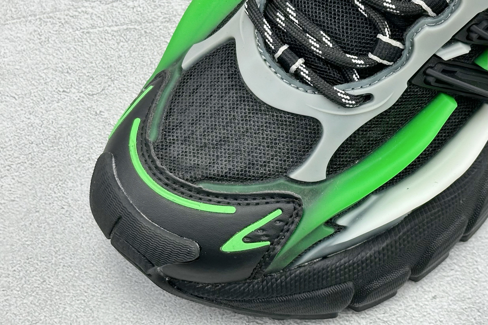 240 Adidas Originals Adistar Jellyfish 阿迪复古舒适防滑减震运动鞋 JP9266