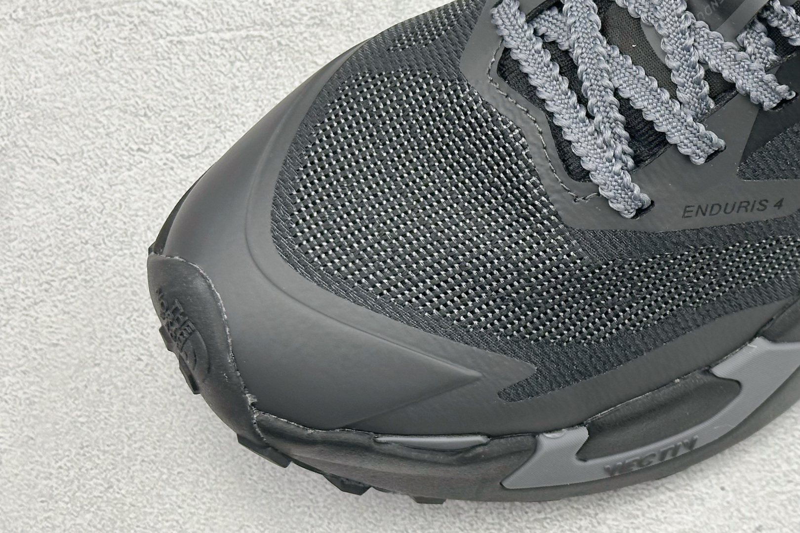 180 北面 M VECTIV ENDURIS 4 圆头系带减震耐磨低帮徒步鞋 NFOA8AEP-W90