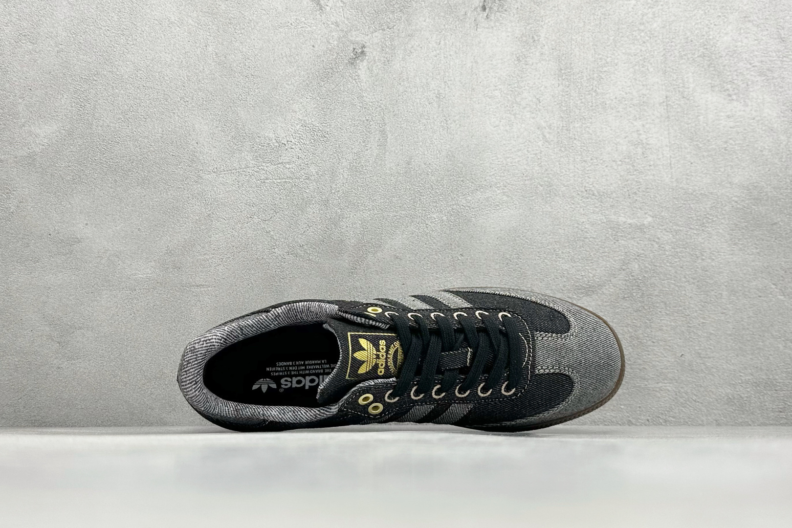 140 Addis Original Samba 复古桑巴板鞋 KJ8858