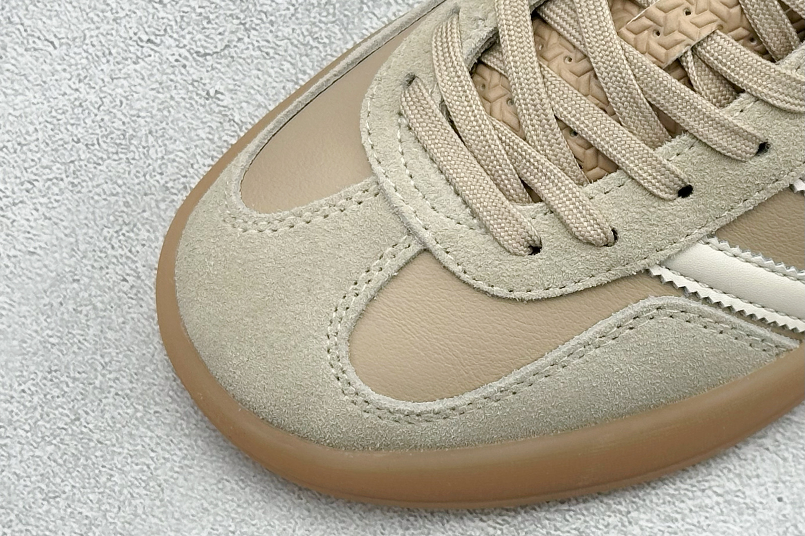 160 Adidas Originals Gazelle Indoor 三叶草复古休闲防滑耐磨低帮板鞋 JQ1751