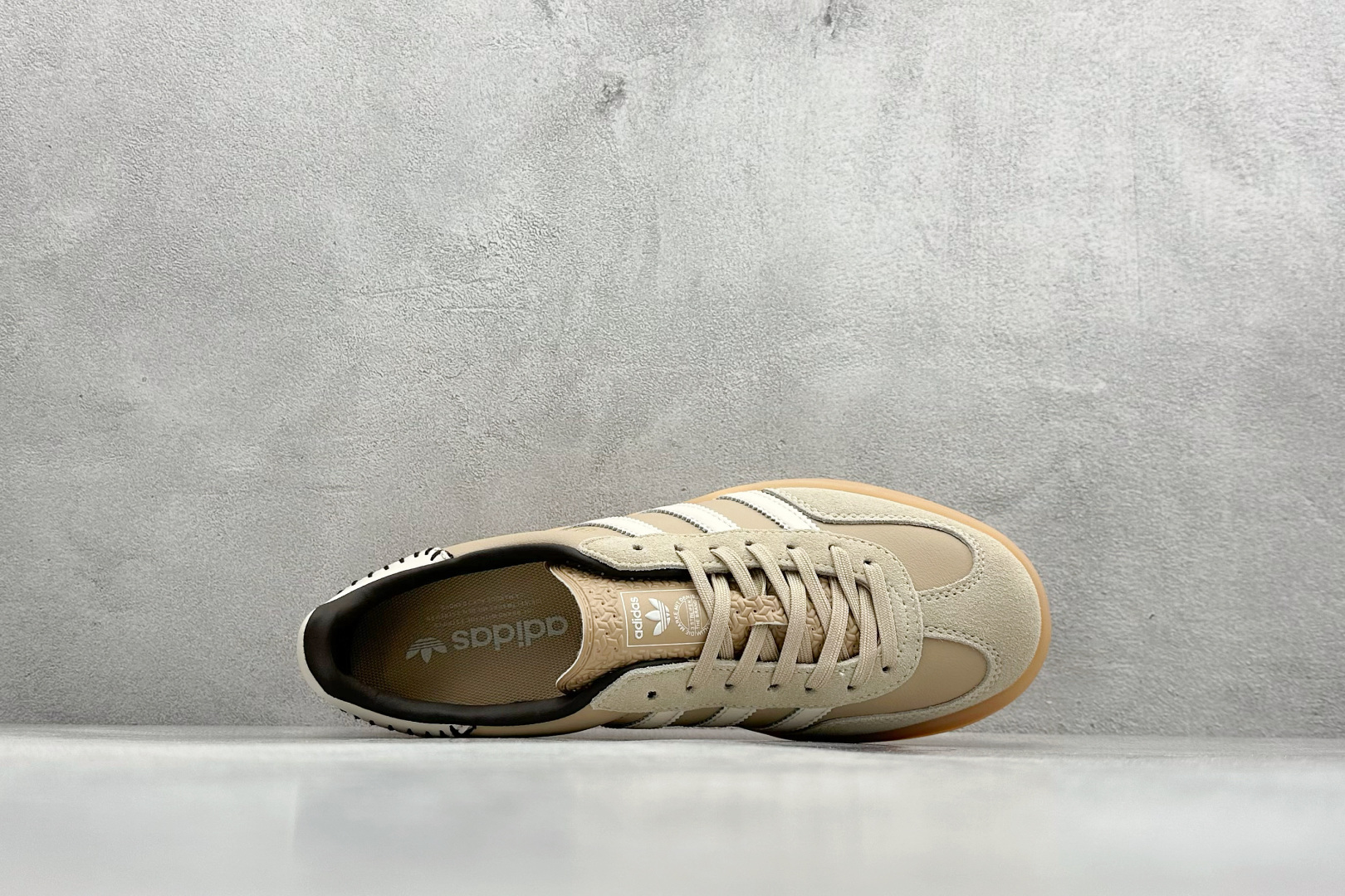 160 Adidas Originals Gazelle Indoor 三叶草复古休闲防滑耐磨低帮板鞋 JQ1751