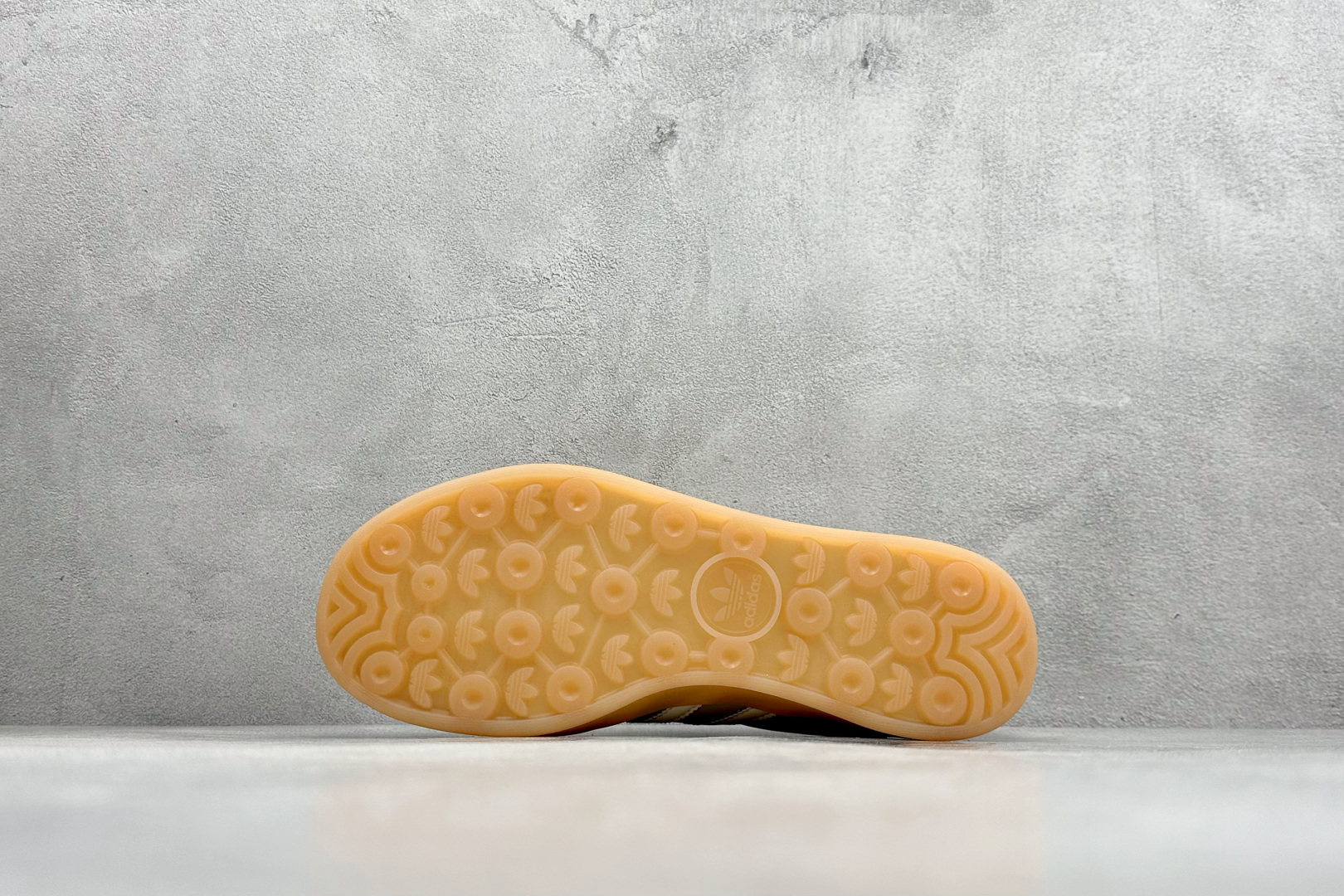 160 Adidas Originals Gazelle Indoor 三叶草复古休闲防滑耐磨低帮板鞋 JQ1751