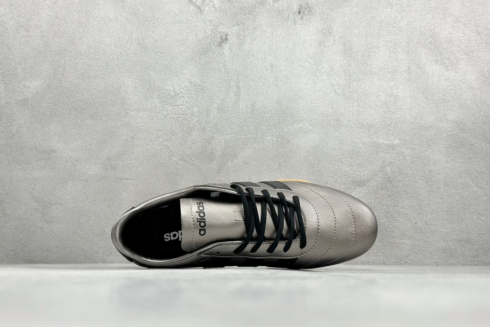 150 Adidas Grand Court 阿迪舒适百搭时尚简约低帮网球鞋 JQ9681