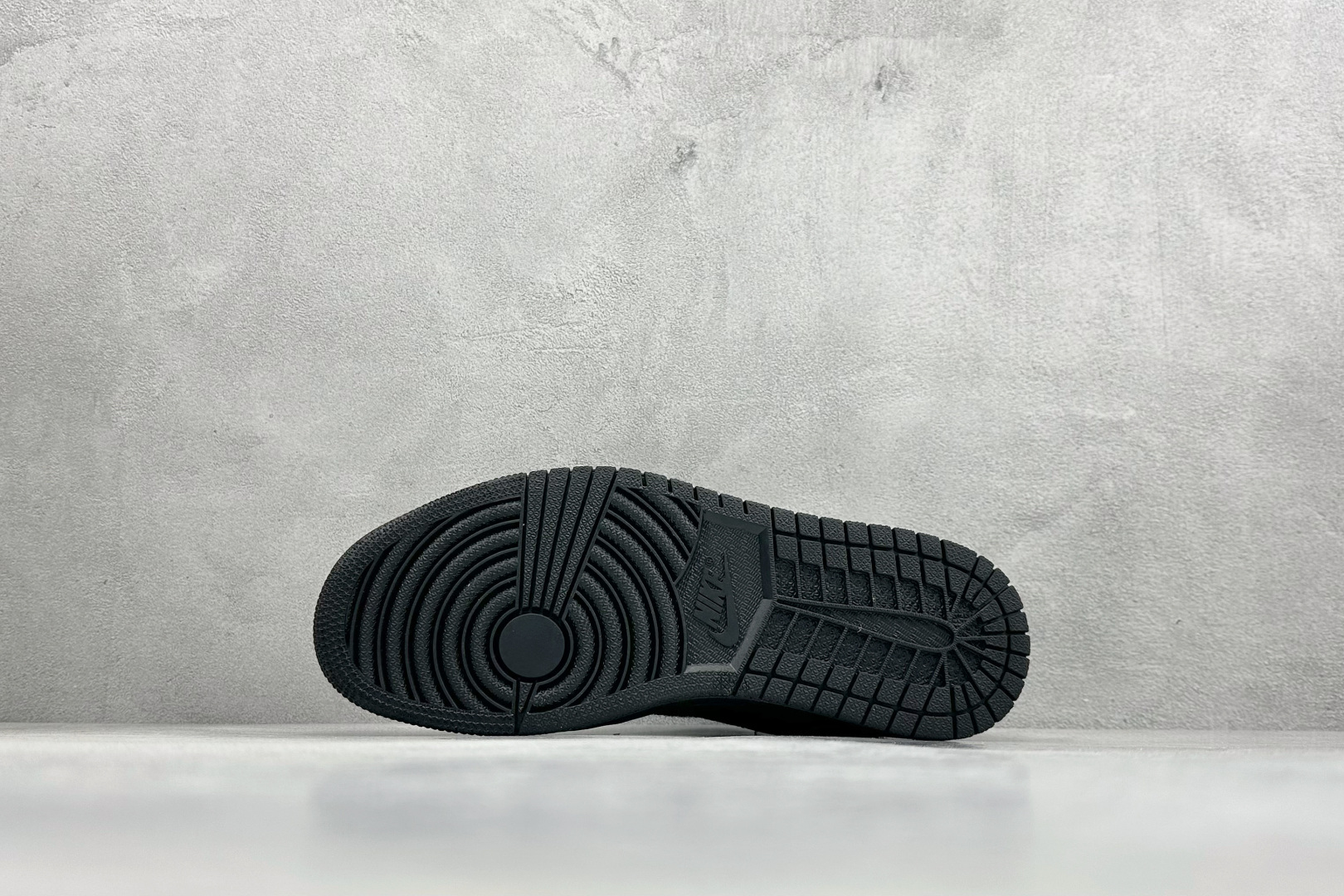 280 Travis Scott x Jordan 1 Low “科比限定” 高端定制 乔丹倒勾低帮休闲板鞋 LD2028-039