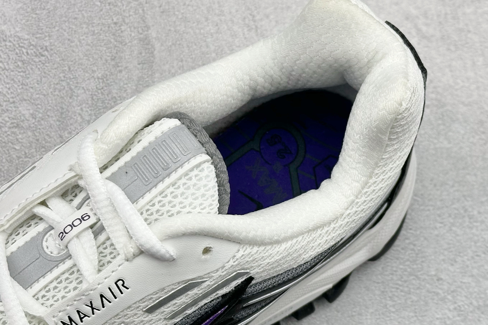 220 纯原NK Air TL 2.5 SP 全新配色子弹复古联名减震气垫跑步鞋 FZ4110-105-Chinese UA Cheap High Quatity Brand Clothes Bags handbags Sneakers wholesale wholesaler seller from China Factory suppliers Fashion Clothing Shoes best Quality Beautiful Price 220 纯原NK Air TL 2.5 SP 全新配色子弹复古联名减震气垫跑步鞋 FZ4110-105