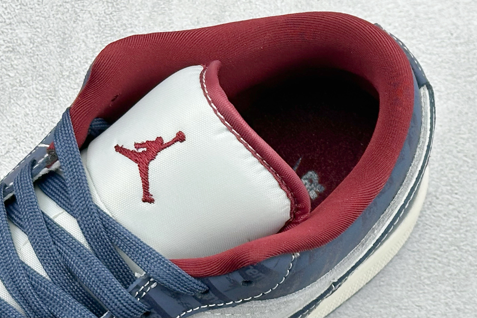 XC版Nike Jordan Air Jordan 1“Supreme联名——暗灰蓝” 高端定制 低帮 复古 减震 防滑 耐磨 篮球鞋 QG1988-015