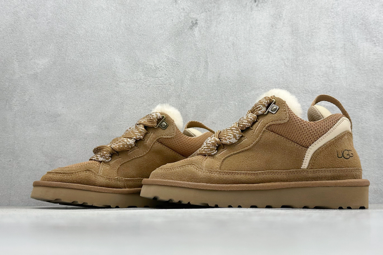 300 UGG W KALLEN LACE 梅尔系列 1144032-CHE