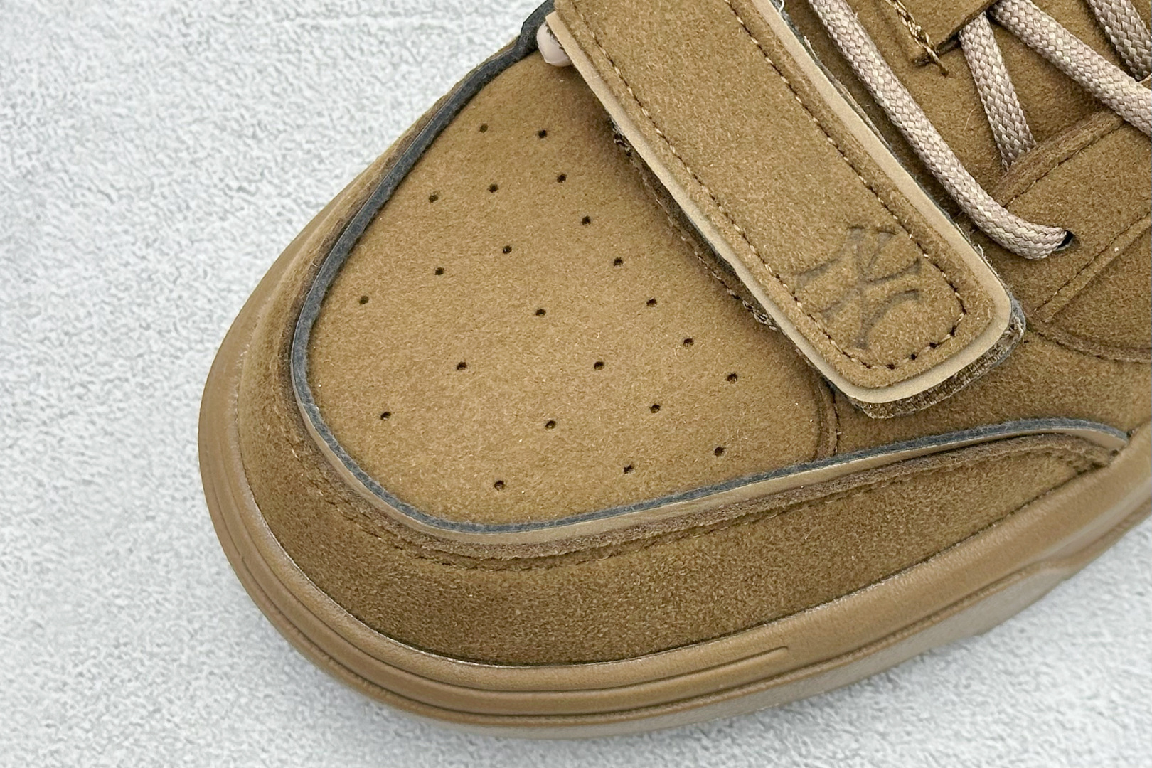 180 MLB Chunky Liner 学长鞋系列低帮老爹风轻量增高厚底百搭休闲运动慢跑鞋 3ASXP015N