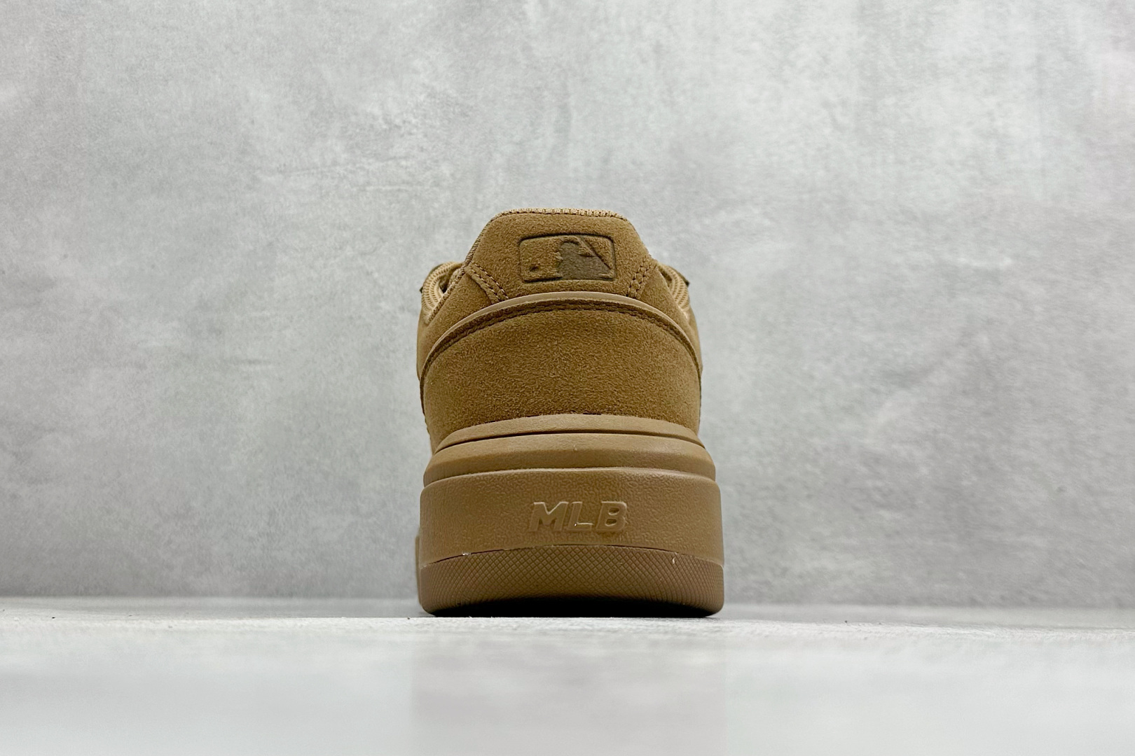 180 MLB Chunky Liner 学长鞋系列低帮老爹风轻量增高厚底百搭休闲运动慢跑鞋 3ASXP015N