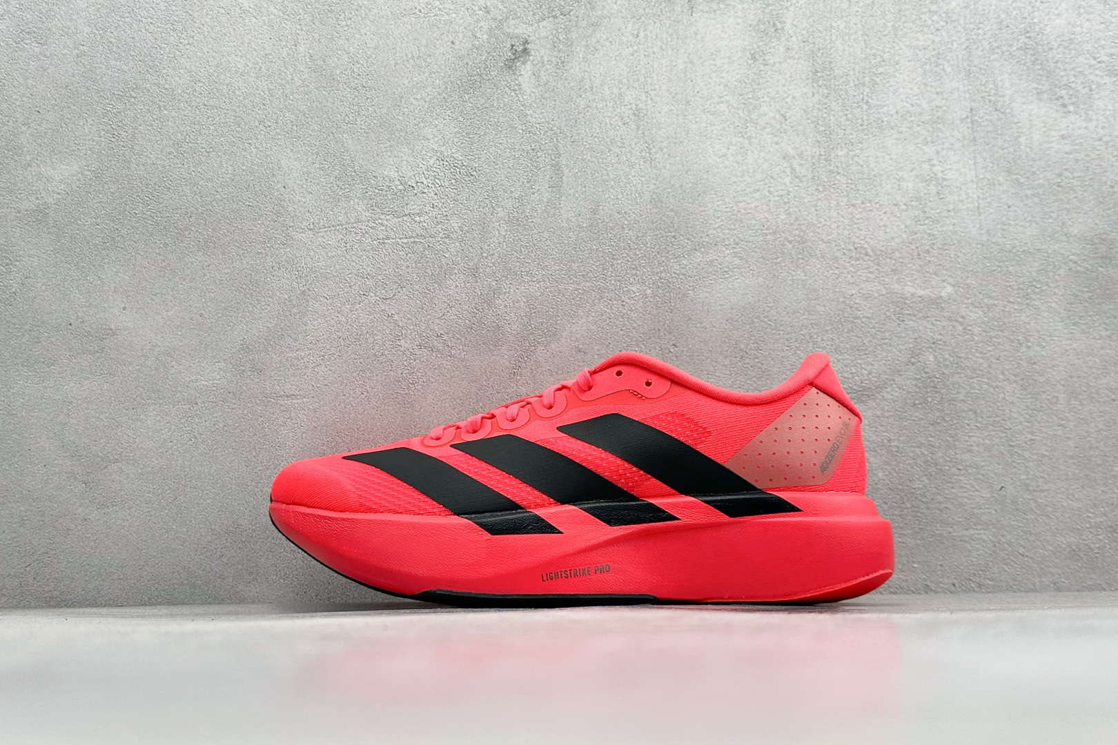 RS版 Adidas Adizero Evo SL 阿迪超轻透气缓震跑鞋 JS4492 RS版 Adidas Adizero Evo SL 阿迪超轻透气缓震跑鞋 JS4492