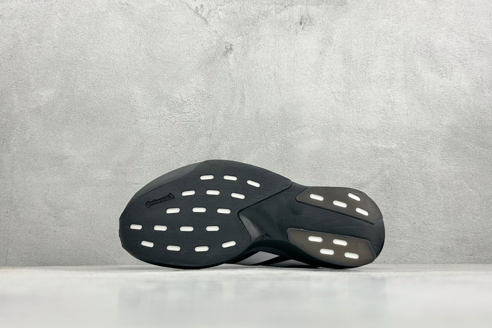 RS版 Adidas Adizero Evo SL 阿迪超轻透气缓震跑鞋 KJ1365