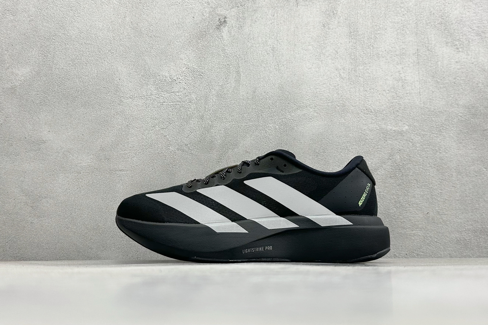 RS版 Adidas Adizero Evo SL 阿迪超轻透气缓震跑鞋 KJ1365