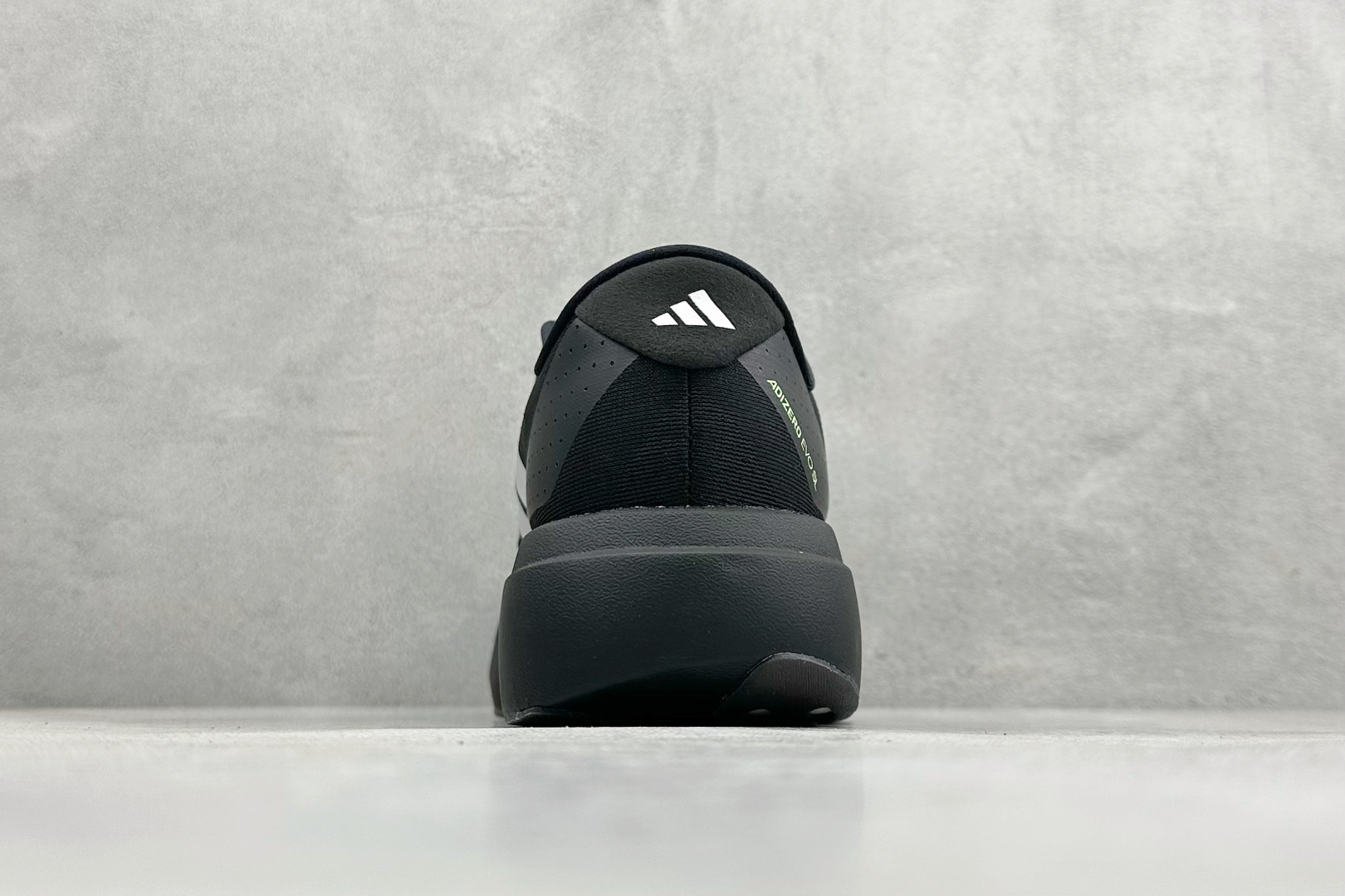 RS版 Adidas Adizero Evo SL 阿迪超轻透气缓震跑鞋 KJ1365