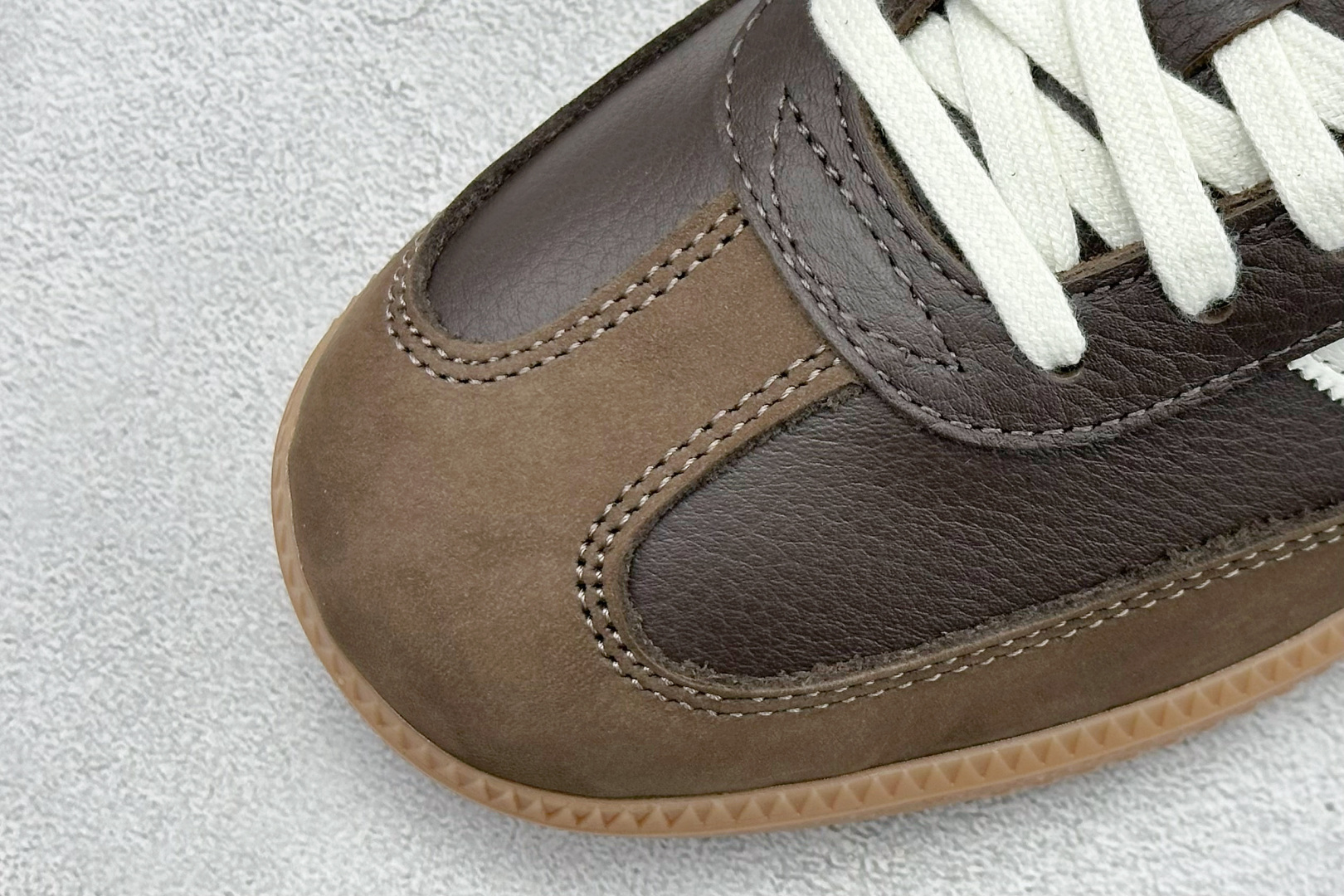 RS头层AD Samba 桑巴低帮休闲板鞋 JR0891