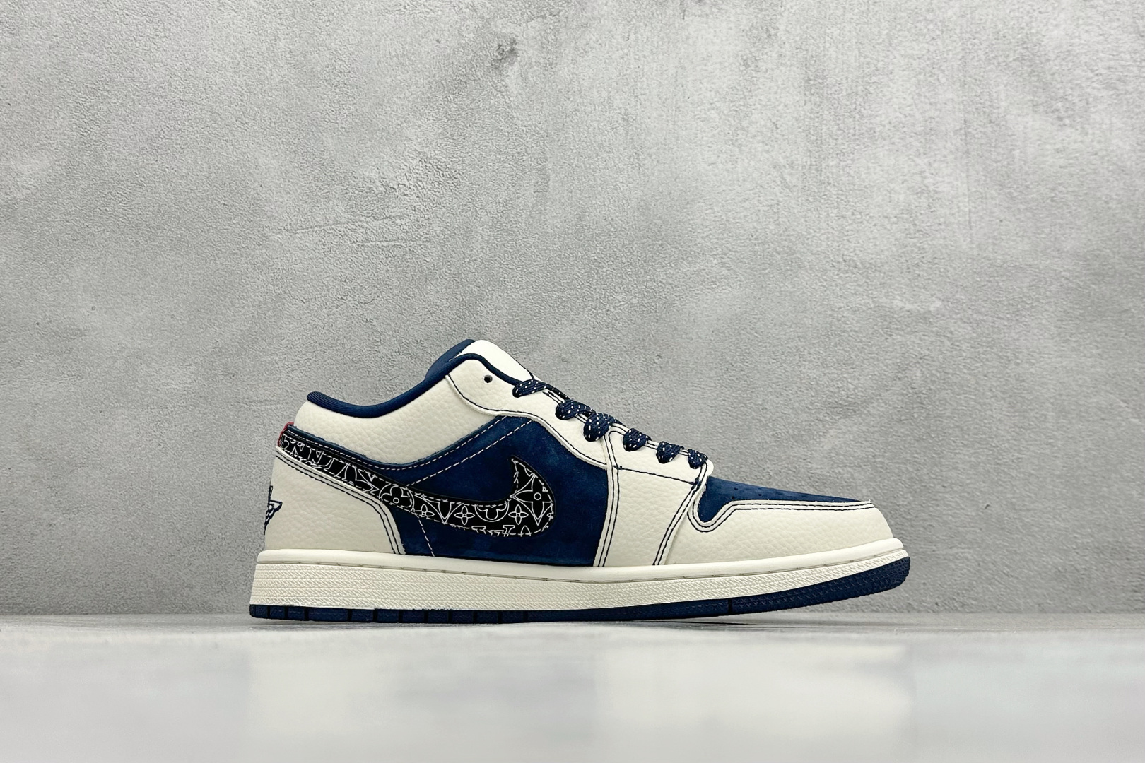Air Jordan 1 Low AJ1 乔1 LV联名 高端定制 低帮复古篮球鞋 LB8888-002