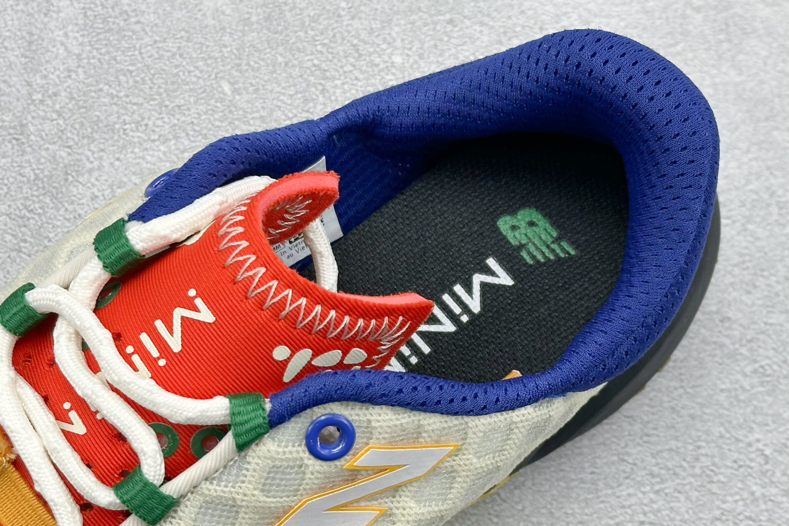 200 XC版New Balance NB MT10O 舒适时尚 减震耐磨 低帮 生活休闲鞋 UM10LIS