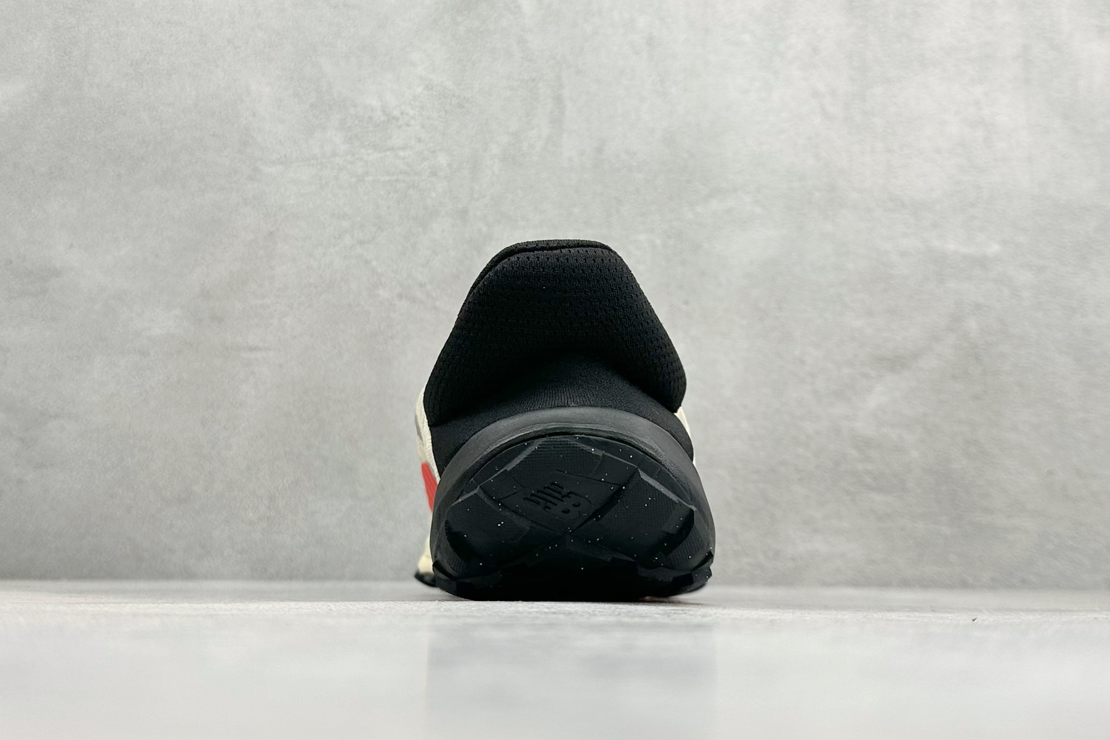 XC版New Balance NB MT10O 舒适时尚 减震耐磨 低帮 生活休闲鞋 WTM10LH1