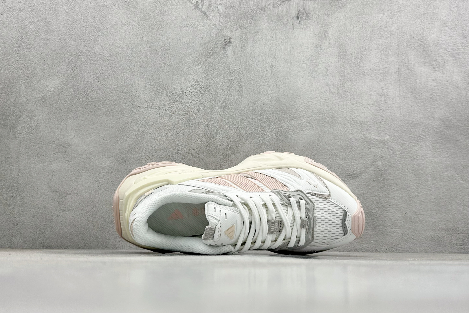 Adidas XLG STORM EDGE 舒适百搭减震耐磨透气老爹鞋 JQ4085