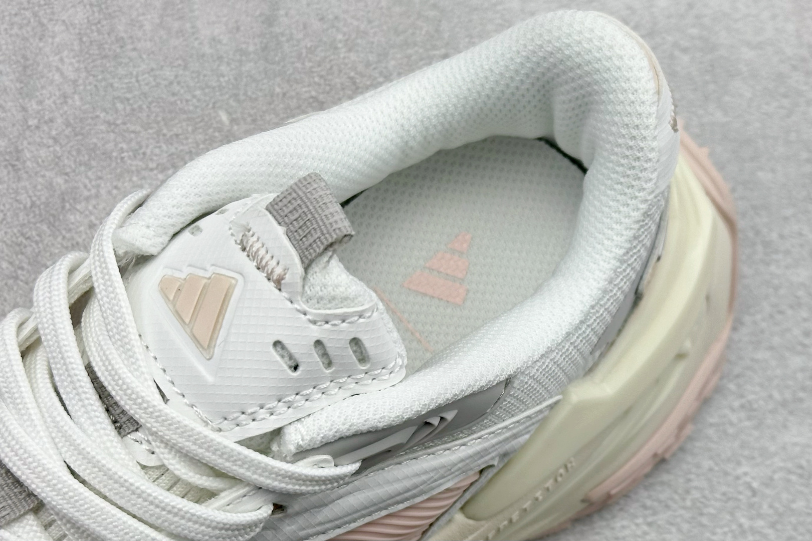 Adidas XLG STORM EDGE 舒适百搭减震耐磨透气老爹鞋 JQ4085