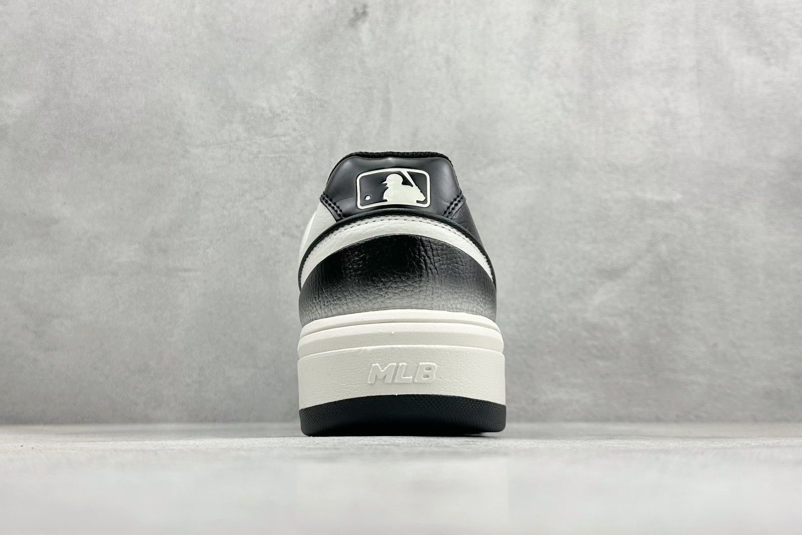 MLB NY 印花网红老爹鞋 定制涂鸦恶作剧内增高6cm 原厂原档案数据开发 进口纳米材质 原厂全套手提