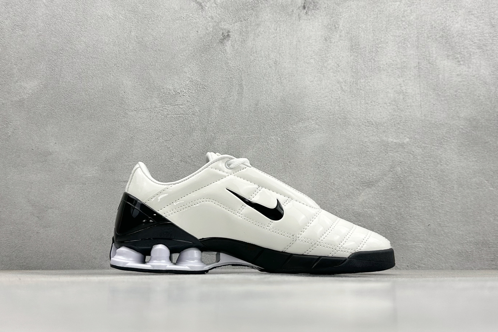 Nike T90 Shox Magia Sp 百搭舒适 耐磨气垫弹簧足球鞋 HQ5407-002