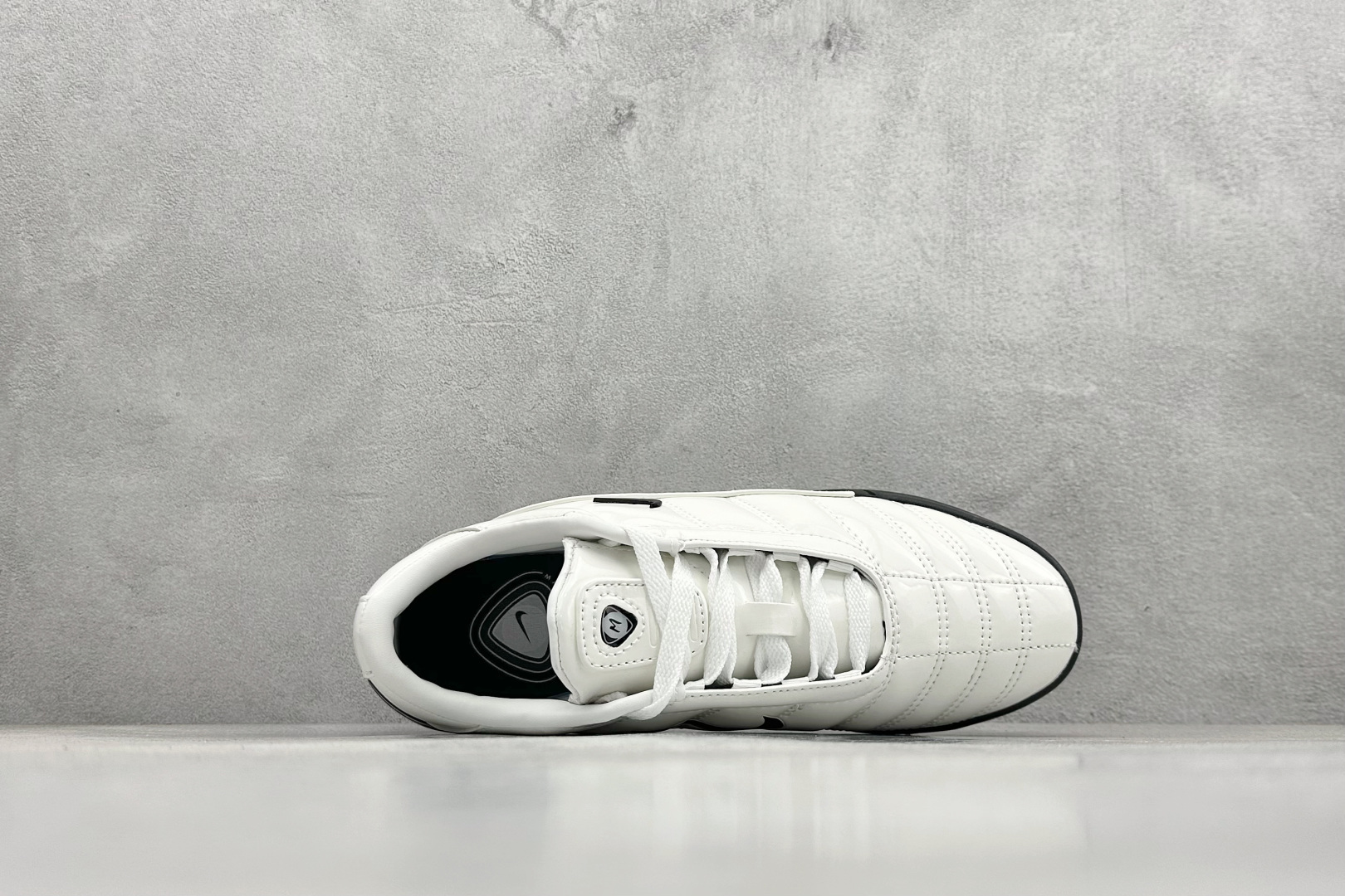 Nike T90 Shox Magia Sp 百搭舒适 耐磨气垫弹簧足球鞋 HQ5407-002