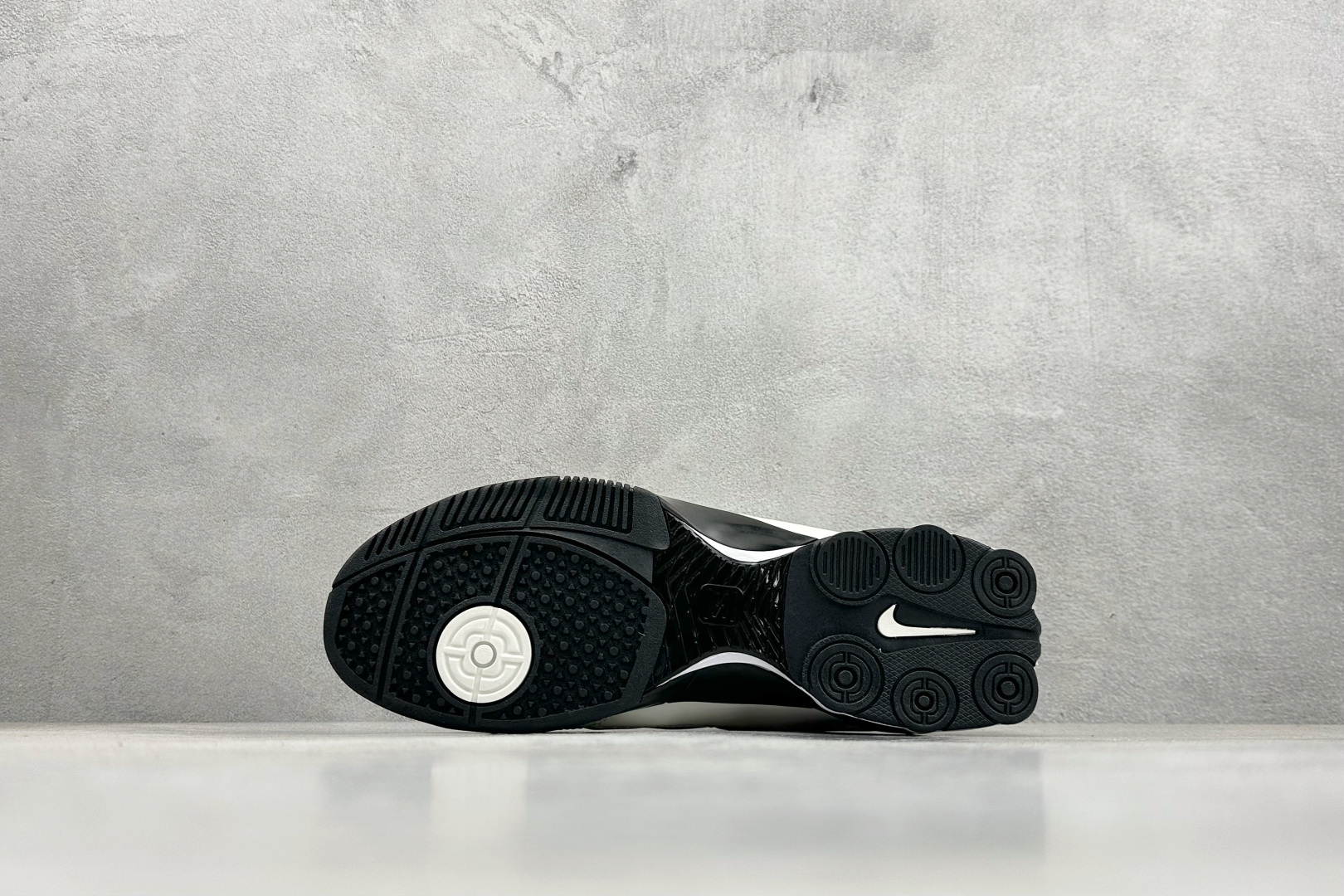 Nike T90 Shox Magia Sp 百搭舒适 耐磨气垫弹簧足球鞋 HQ5407-002