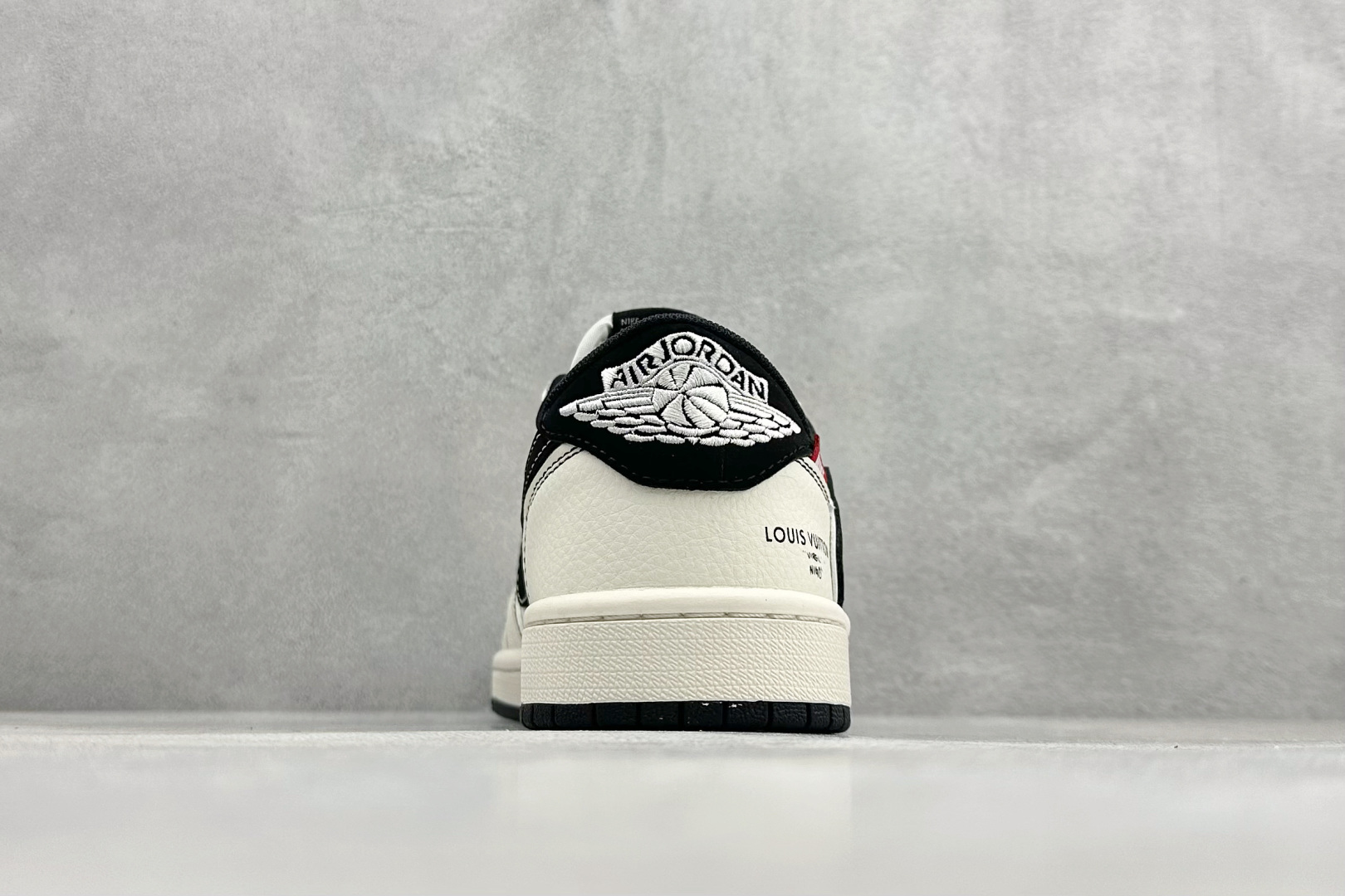 XC版Travis Scott x Fragment Design x Air Jordan 1 Low SP AJ1 乔1 LV联名 黑勾红标 低帮文化休闲板鞋 CX5050-Y30