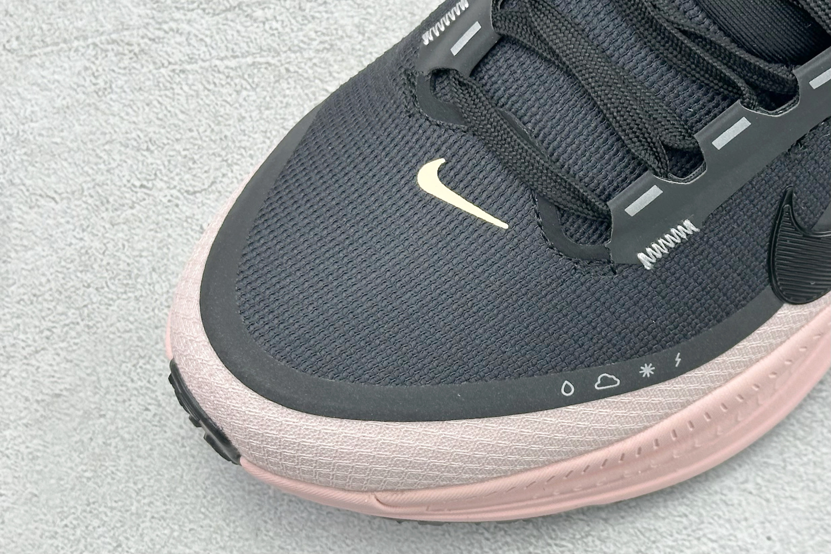 180 FS版Nike Air Zoom Vomero 18 GTX 缓震休闲跑鞋 HQ7002-003