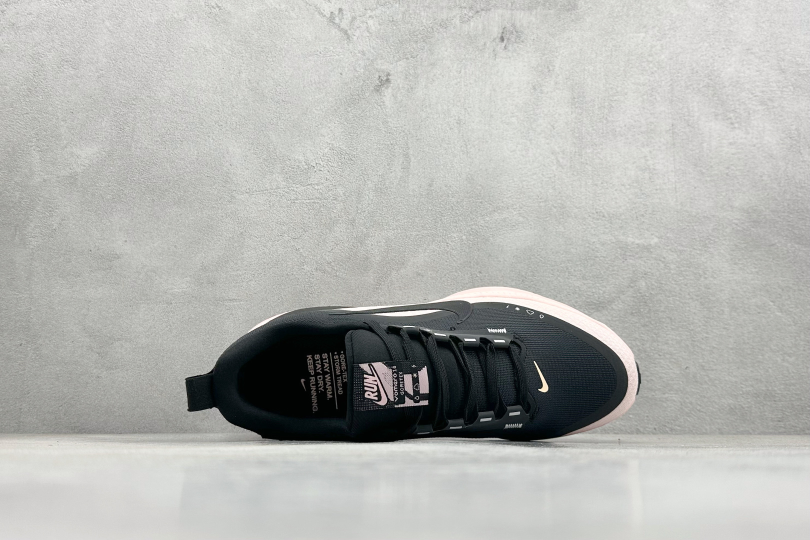 180 FS版Nike Air Zoom Vomero 18 GTX 缓震休闲跑鞋 HQ7002-003