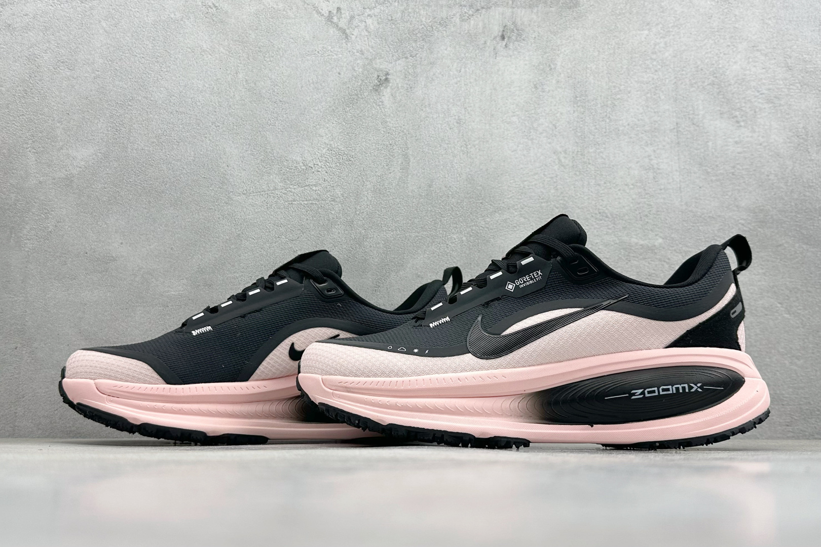 180 FS版Nike Air Zoom Vomero 18 GTX 缓震休闲跑鞋 HQ7002-003