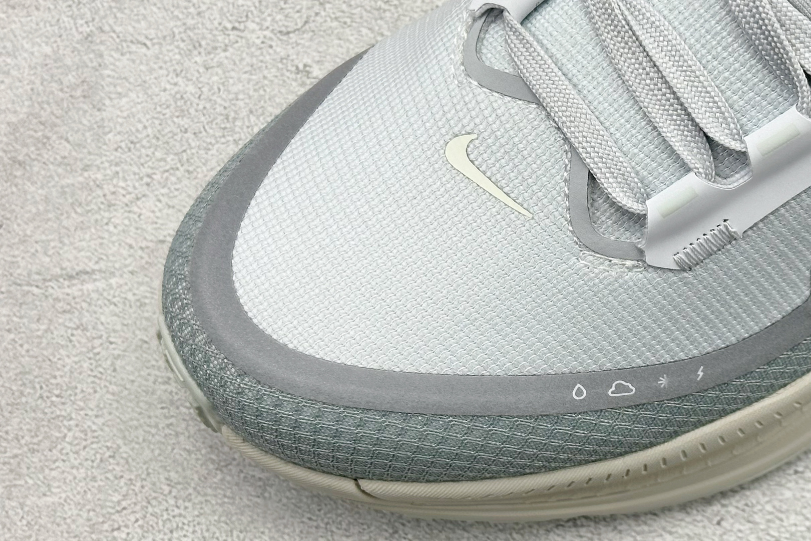 180 FS版Nike Air Zoom Vomero 18 GTX 缓震休闲跑鞋 HQ7001-003