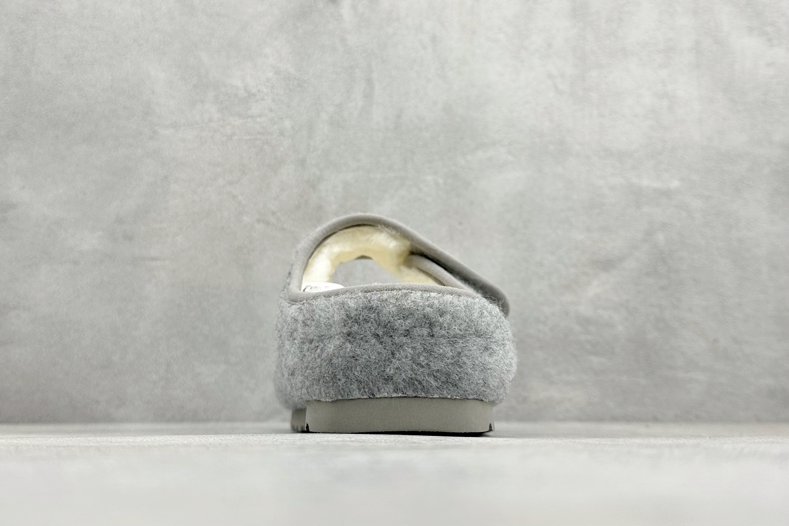 240 UGG 秋冬羊皮毛一体雪地靴 088-1-GRAY