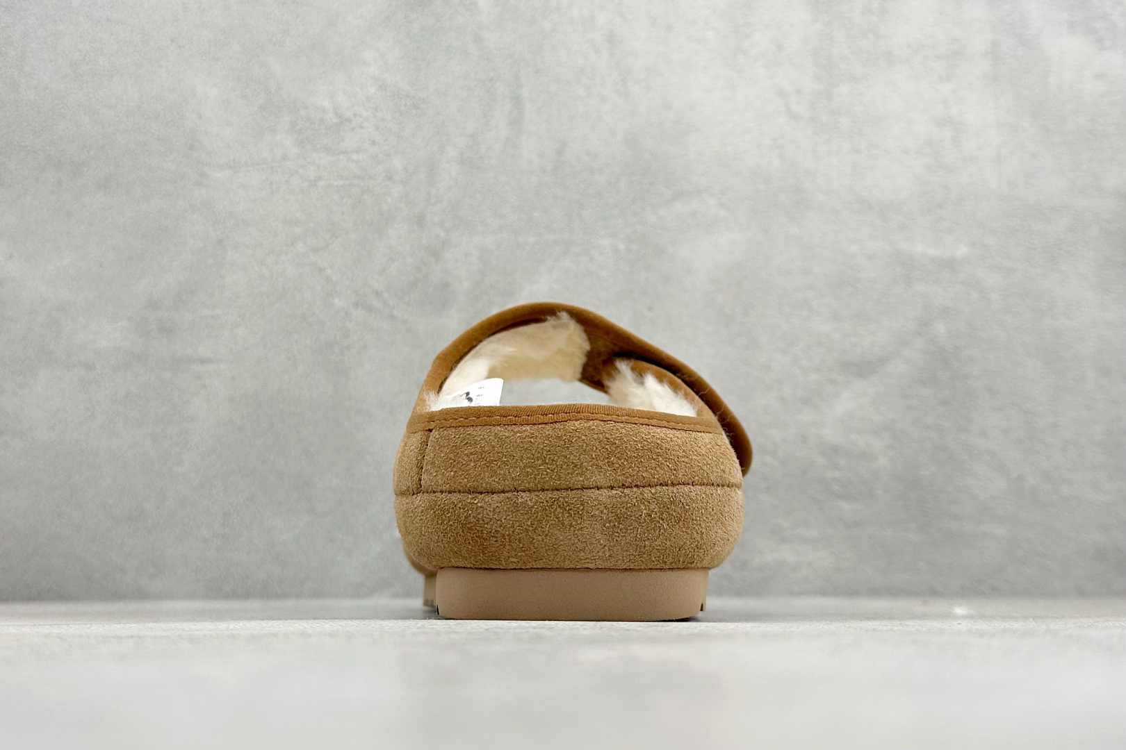 240 UGG 秋冬羊皮毛一体雪地靴 088-1-CHE