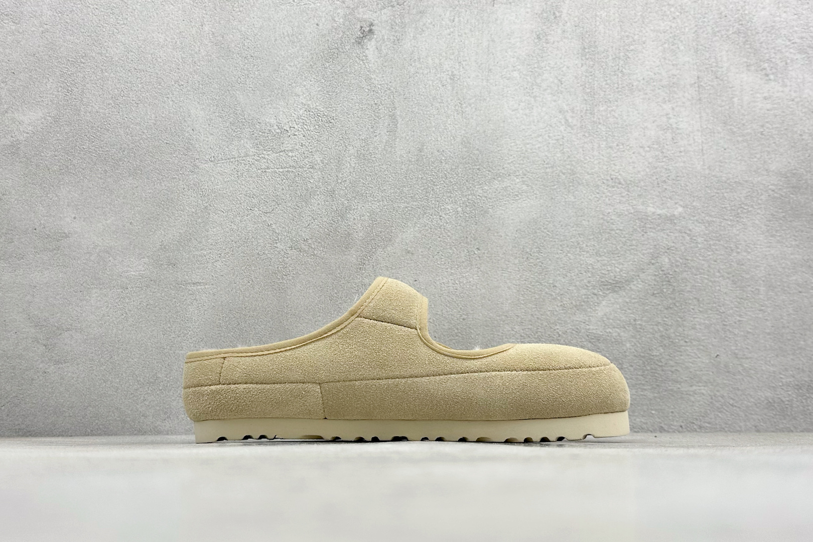 240 UGG 秋冬羊皮毛一体雪地靴 088-1-SAND