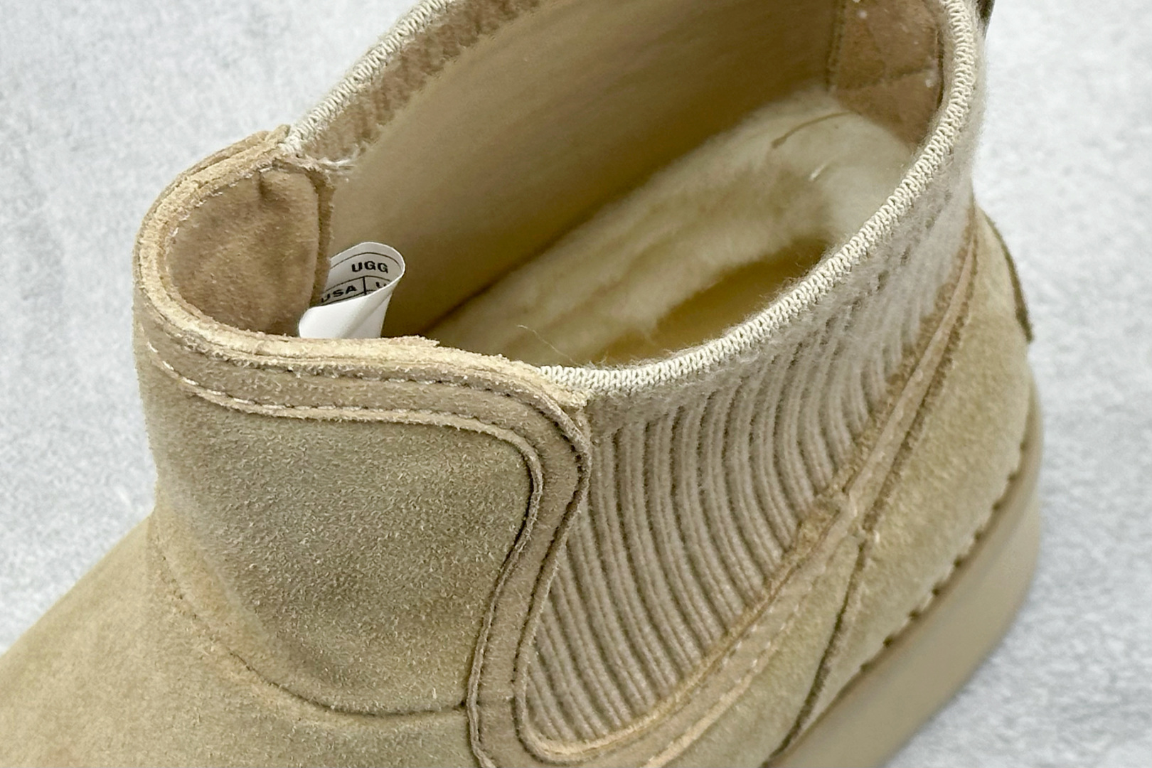 330 UGG 切尔西一体靴 全鞋采用ZP同厂 隆丰A级澳洲进口羊皮毛一体 1173258