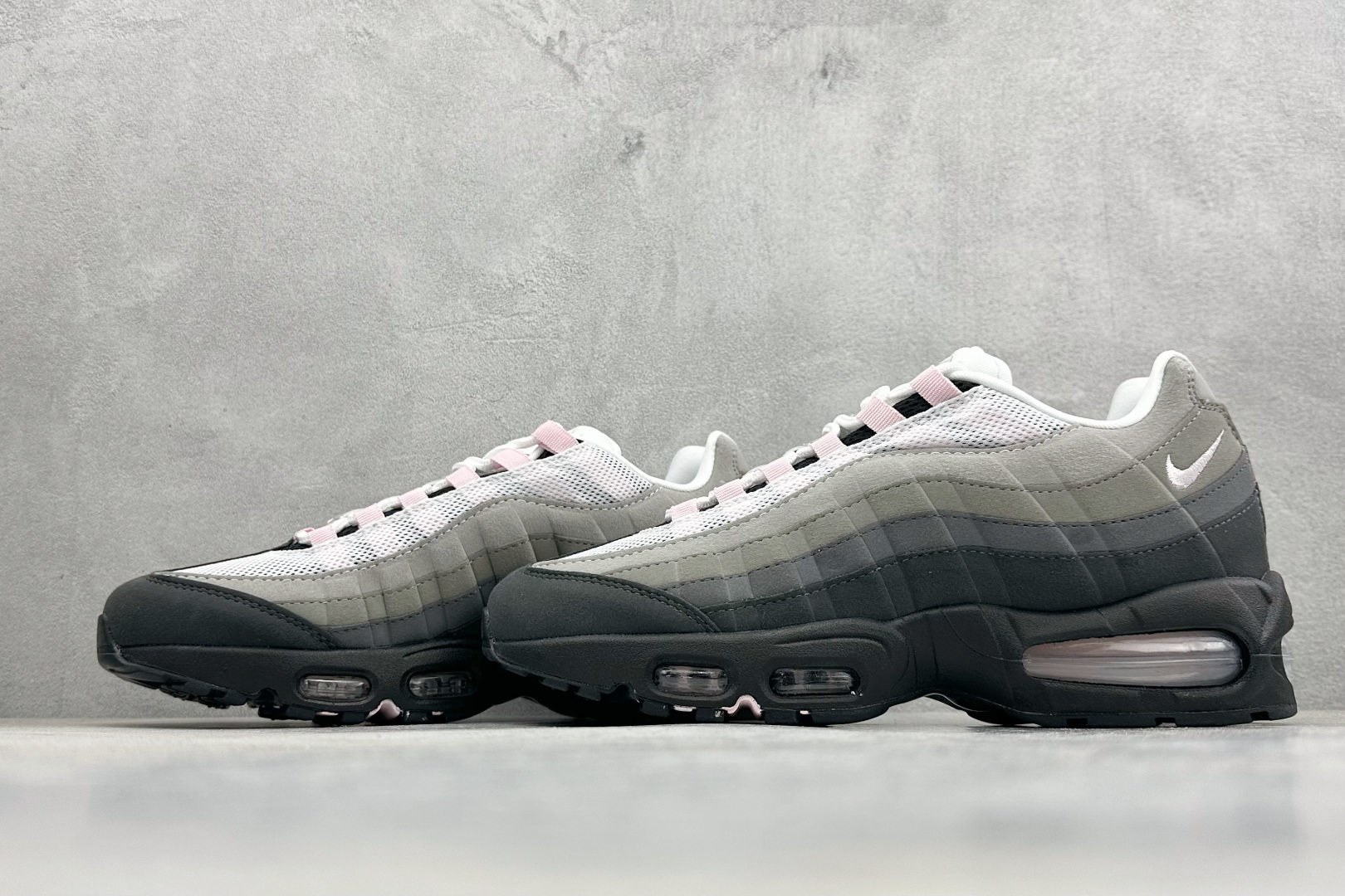 200 Nike Air Max 95 灰粉色 HJ5996-001