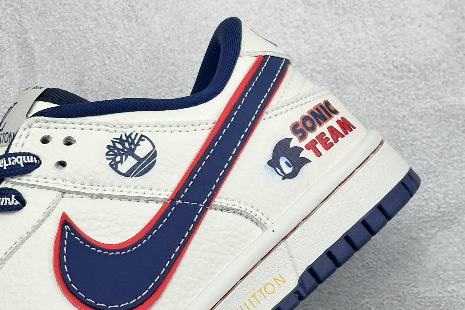 260 SC版Nike SB Dunk Low“LV 索尼克 三方联名——奶白绛蓝” 高端定制 低帮休闲板鞋 NH0601-479