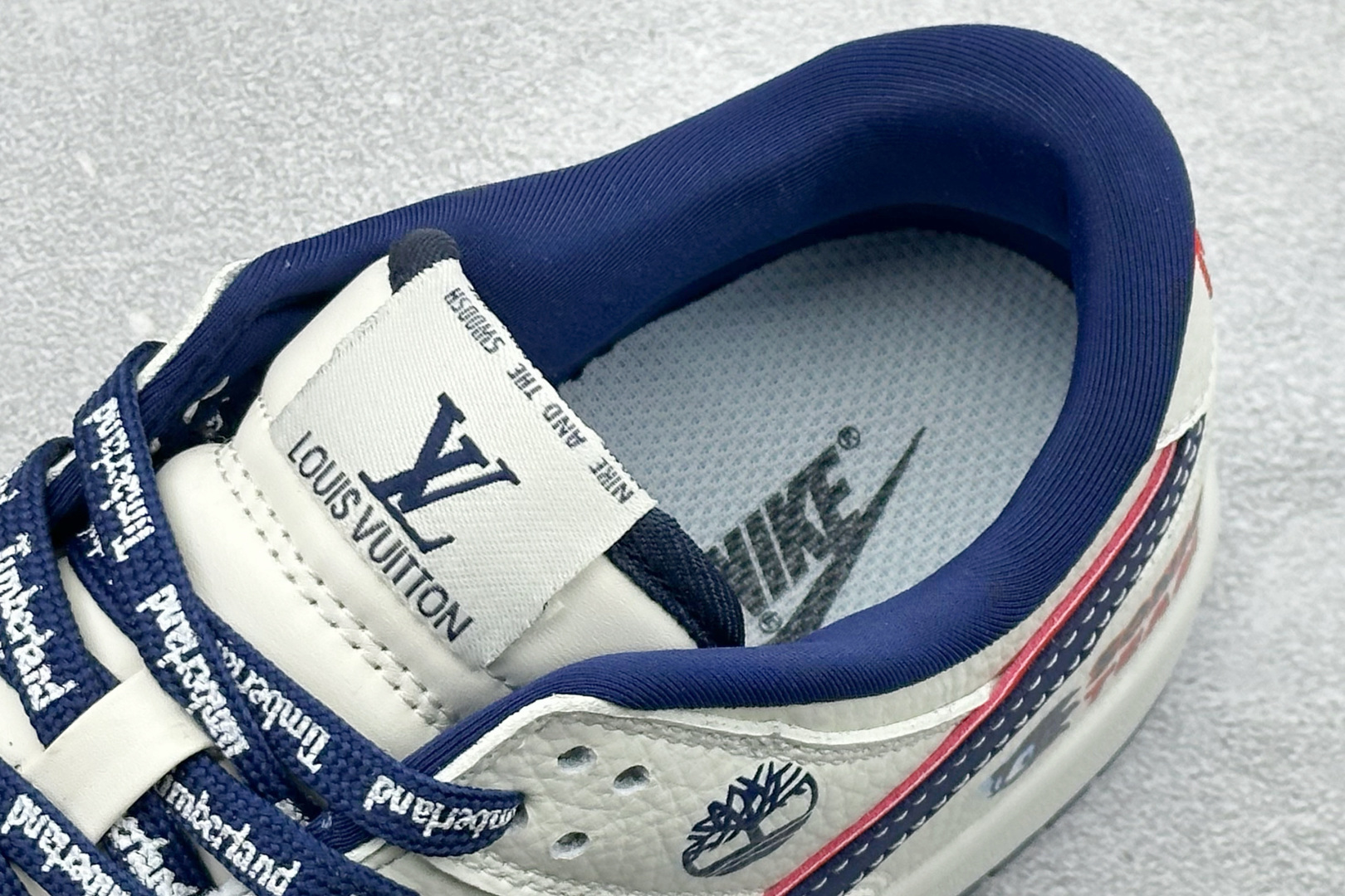 260 SC版Nike SB Dunk Low“LV 索尼克 三方联名——奶白绛蓝” 高端定制 低帮休闲板鞋 NH0601-479