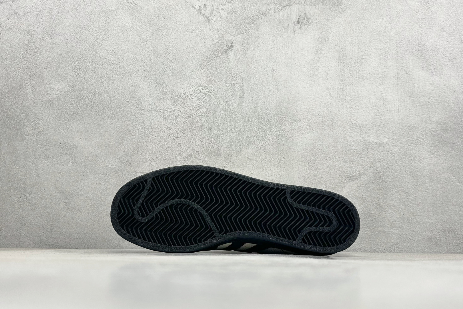 240 AdidGazelle INdoor W 定制贝壳头三叶草休闲防滑耐磨低帮板鞋 DS0033