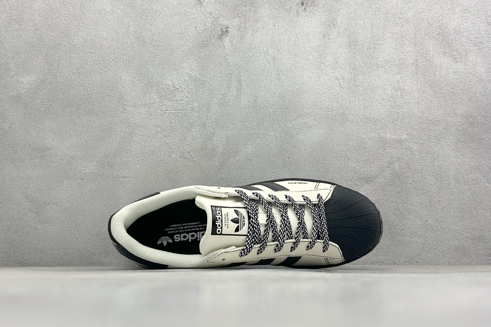 240 AdidGazelle INdoor W 定制贝壳头三叶草休闲防滑耐磨低帮板鞋 DS0033