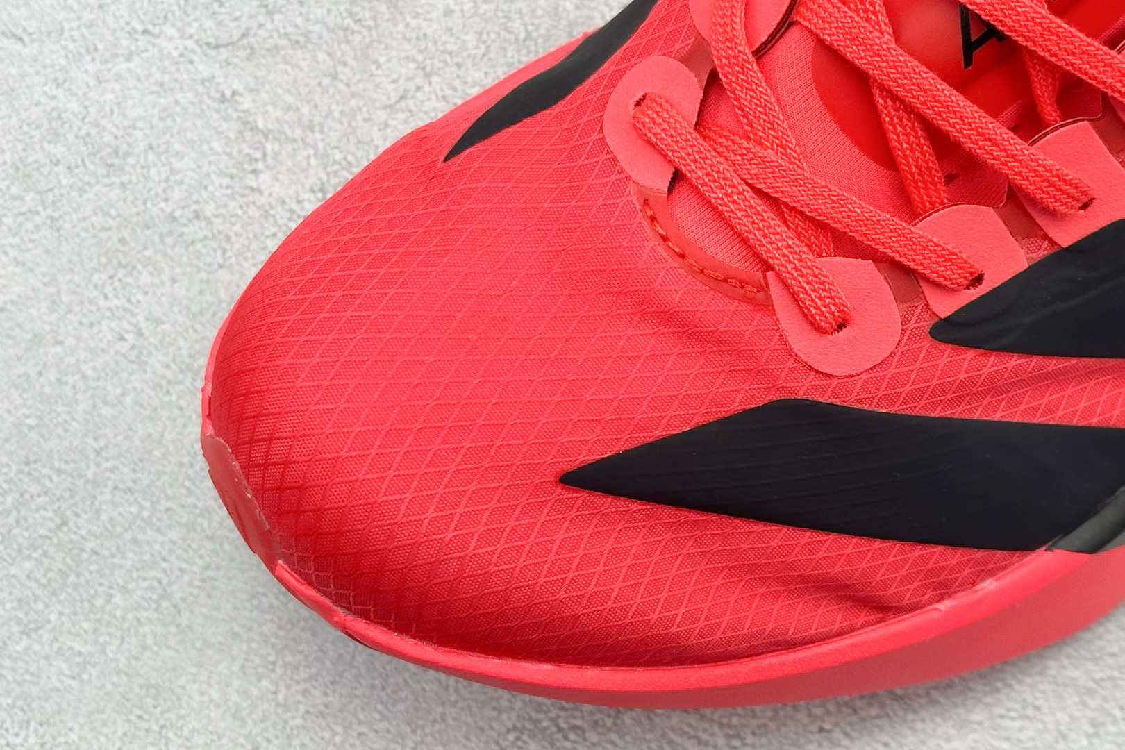 260 AdidAdizero Adios 4 M 阿迪透气轻盈低帮跑步鞋 JR6368