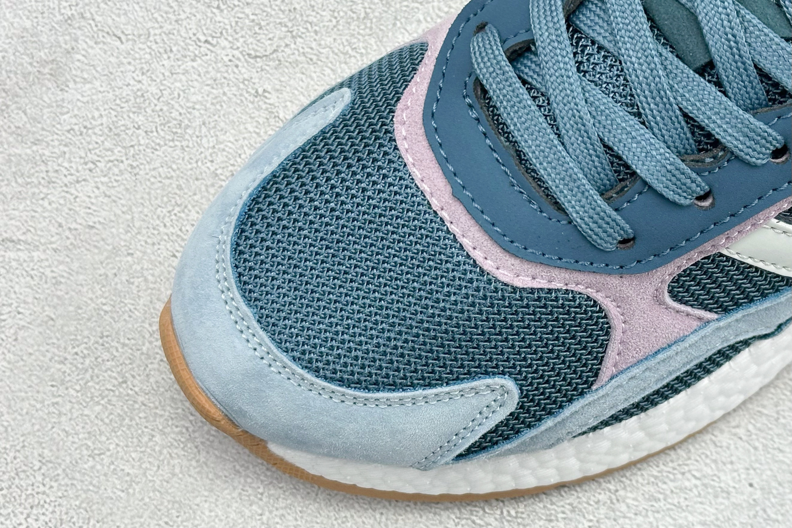 170 AdidTreRun Boo真爆米花复古休闲运动跑步鞋 EF0518